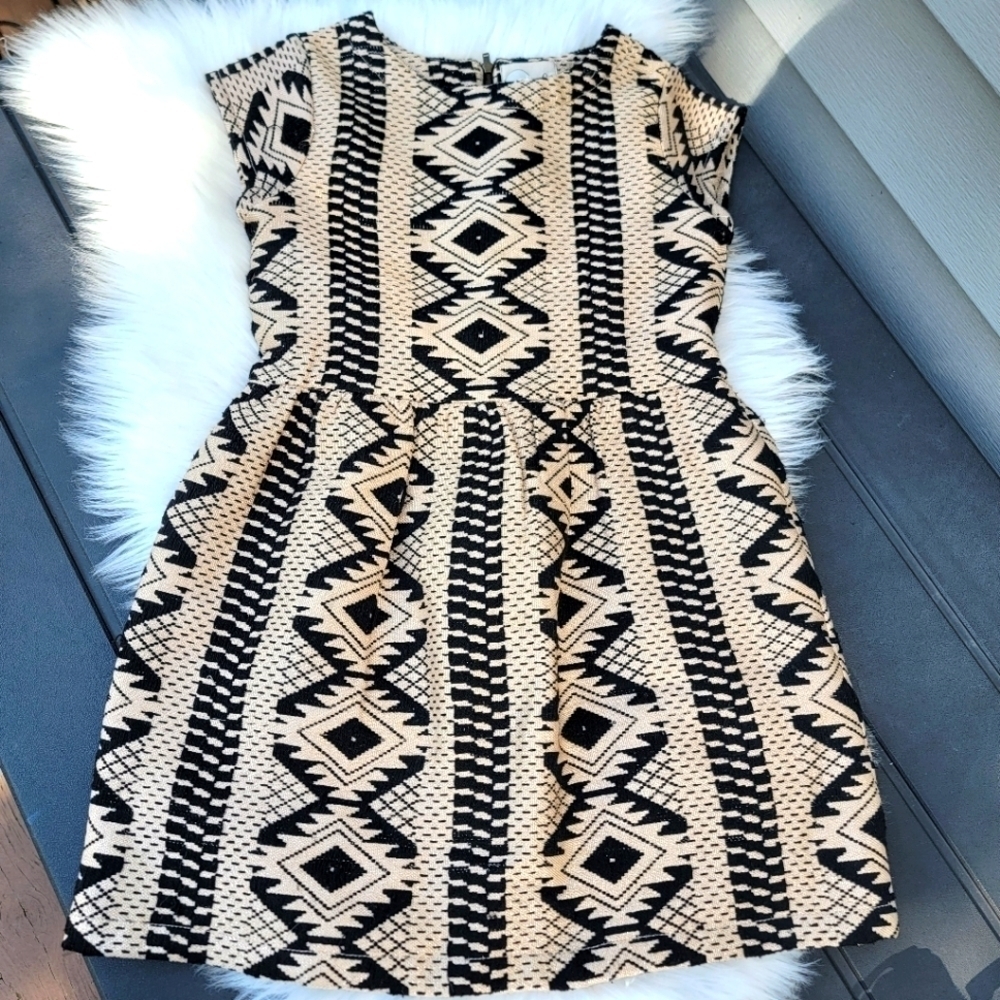 Peek Aztec Print Dress L 10